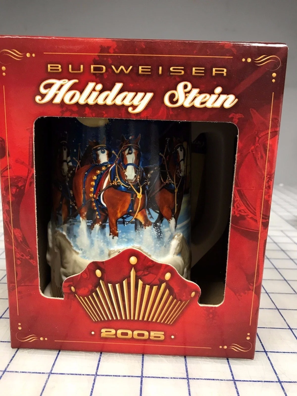 2005 Budweiser Holiday Stein with Certificate of Authenticity and Original Box 4